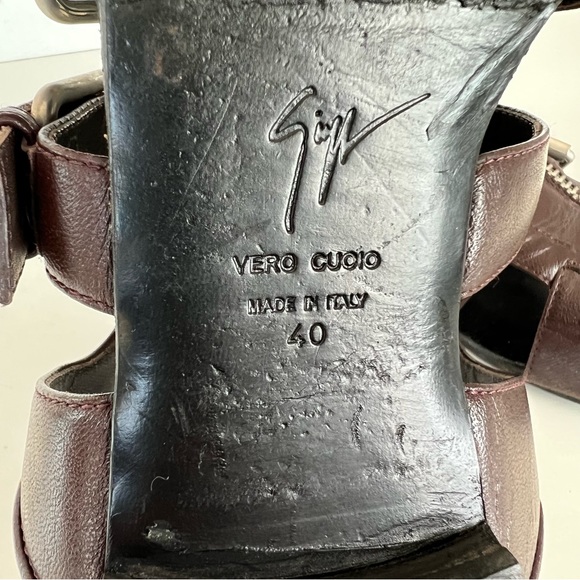 GIUSEPPE ZANOTTI Gladiator Burgundy Leather Buckle Strap Flats Sandals Sz 40 - Picture 10 of 13